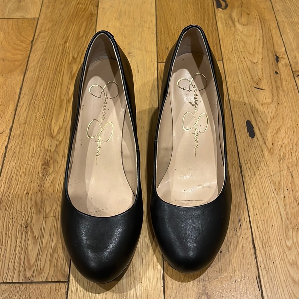 Barely worn Jessica Simpson wedges